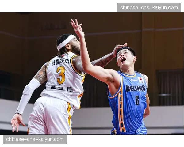 “通讯：山西汾酒‘跑轰’战术失效，浙江广厦防守致胜”